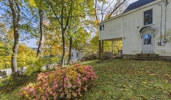 227 High St, Belfast, ME 04915