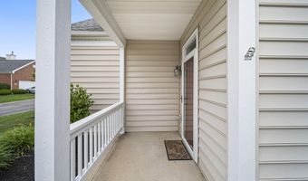 5939 Naughten Pond Dr, Columbus, OH 43213