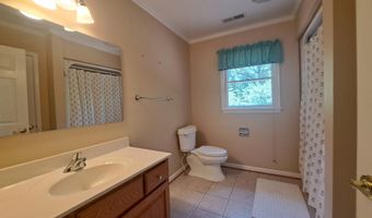 11 ROBERTS Rd, Lewes, DE 19958