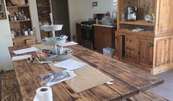 42650 N Wayne Rd, Ash Fork, AZ 86320