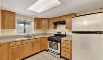 30 Tanglewood Dr, Alloway, NJ 07422