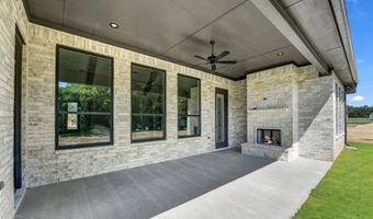 313 Wrangler Ct, Weatherford, TX 76085