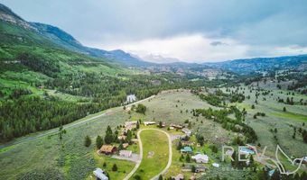 31 Posten Rd, Cody, WY 82414