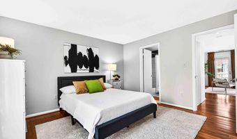 2584- B S ARLINGTON MILL Dr 2, Arlington, VA 22206