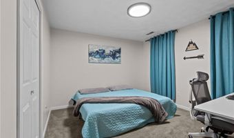 194 Council Rock Rd, Cranston, RI 02921