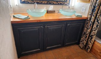 41 Wild Iris Rd, Bluewater, NM 87005