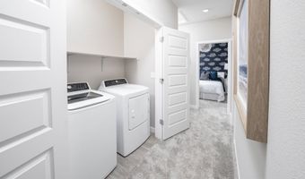827 Lake Park Cir, Galt, CA 95632