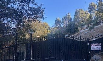 4418 Woodley Ave, Encino, CA 91436