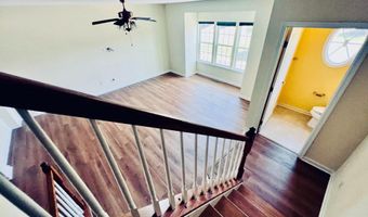 25795 CLAIRMONT MANOR Sq, Aldie, VA 20105