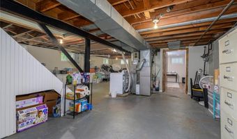 9232 Arrow Dr, Affton, MO 63123
