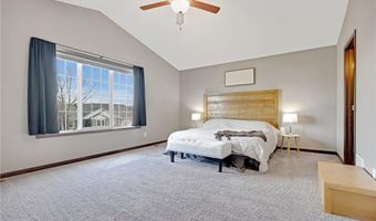 904 Palm Cir, Annandale, MN 55302