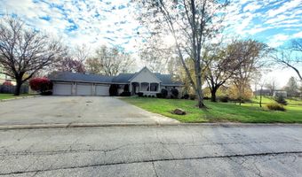 239 Glenbrook Ln, Avon, IN 46123