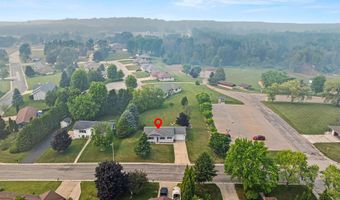 405 W GREENFIELD Ave, Algoma, WI 54201