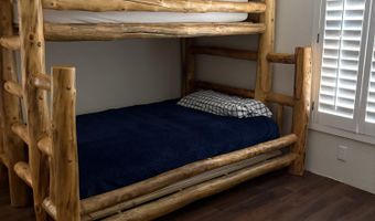 42650 N Wayne Rd, Ash Fork, AZ 86320