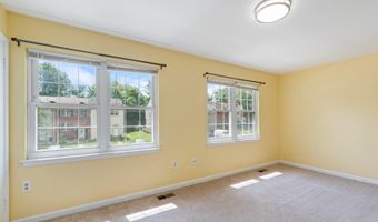1043 COPPERSTONE Ct, Rockville, MD 20852