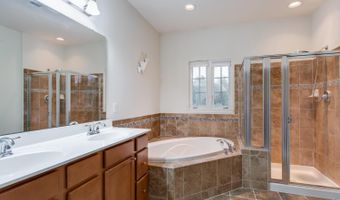 915 HALL STATION Dr, Bowie, MD 20721