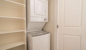 22595 WINDSOR LOCKS Sq, Ashburn, VA 20148