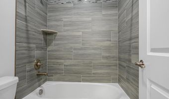 821 BENTGRASS Dr, Aberdeen, MD 21001