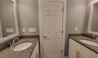 195 Jade Ct, Alma, MI 48801