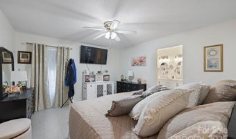 100 Lindsay Dr, Archdale, NC 27263