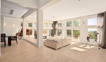 1060 5th St, Boulder, CO 80302