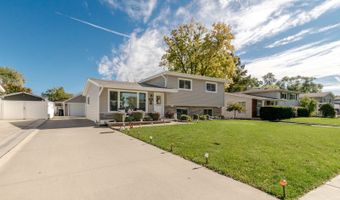 441 S Yale Ave, Addison, IL 60101