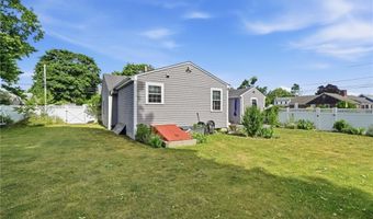 336 Dover Ave, East Providence, RI 02914