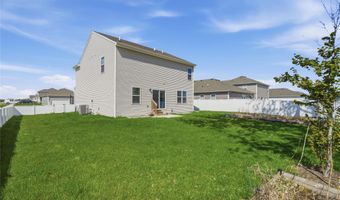 1158 35th St SW, Altoona, IA 50009