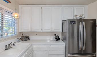 130 N Lohrum Ln, Anaheim, CA 92807