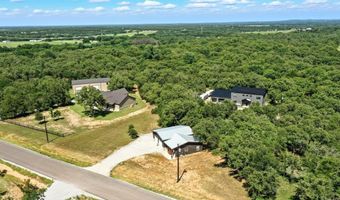 370 Rolling Bend Rd, Alvord, TX 76255