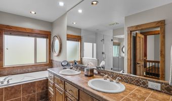 19551 Painted Ridge Loop, Bend, OR 97702