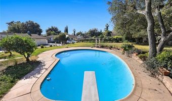 1127 W Foothill Blvd, Arcadia, CA 91006