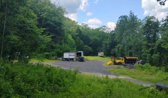 680 W River Rd, Brattleboro, VT 05301