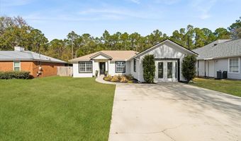 425 3RD St W, Baldwin, FL 32234