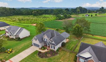 98 ROLLING GREEN Dr, Anniston, AL 36207