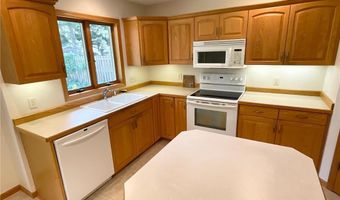 1903 14th St SW, Austin, MN 55912