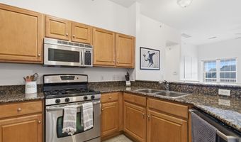 2233 S Main St, Ann Arbor, MI 48103