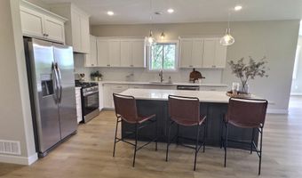 7541 Lake John Dr, Annandale, MN 55302