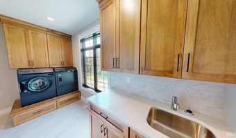 5925 S Kyana Rd, Birdseye, IN 47513