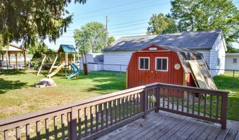 104 Grove Ave, Alma, MI 48801