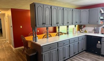 310 Edgeway Dr, Alexandria, IN 46001