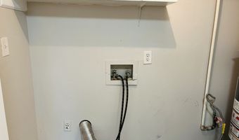 907 Silverwood Dr 907, Atlanta, GA 30349