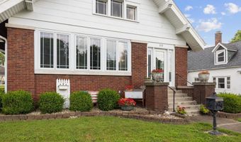 215 W Main St, Bloomfield, IN 47424