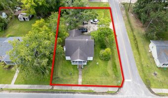 199 Anthony/Oak Sts, Baxley, GA 31513