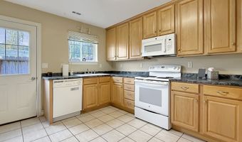 714 PIONEER Rd 1B, Brookings, OR 97415