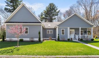 40 Lloyd Bowen Ct, Glocester, RI 02814