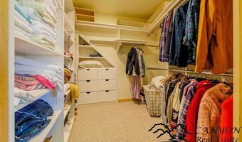 40 Castle Rock Rd, Cody, WY 82414