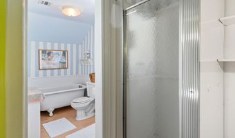 425 Washington Ave, Avon By The Sea, NJ 07717