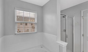 1304 Pointe View Dr, Adams Twp., PA 16046