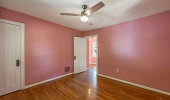 6815 Gracely Dr, Cincinnati, OH 45233